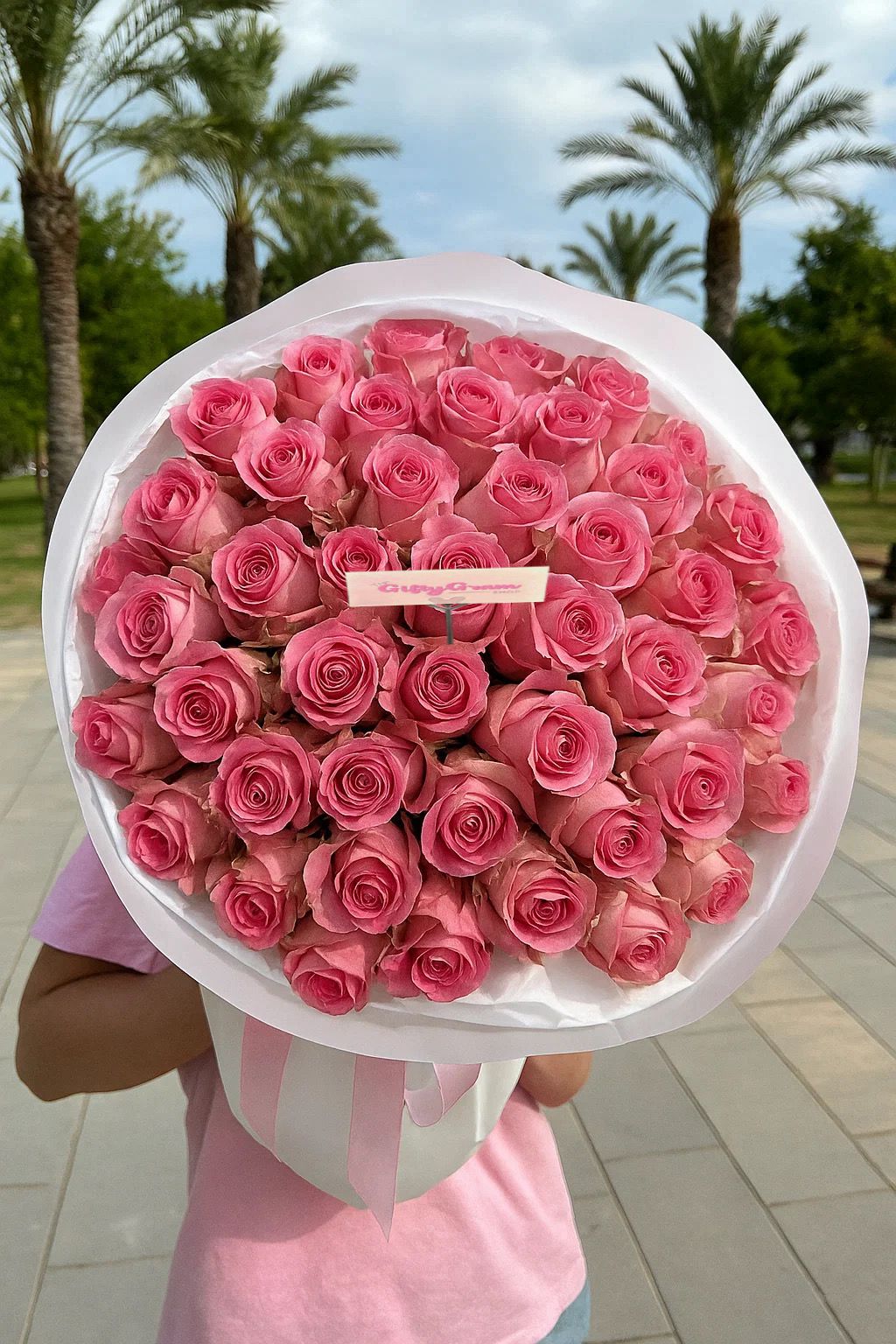 Pink Glitter Roses Bouquet